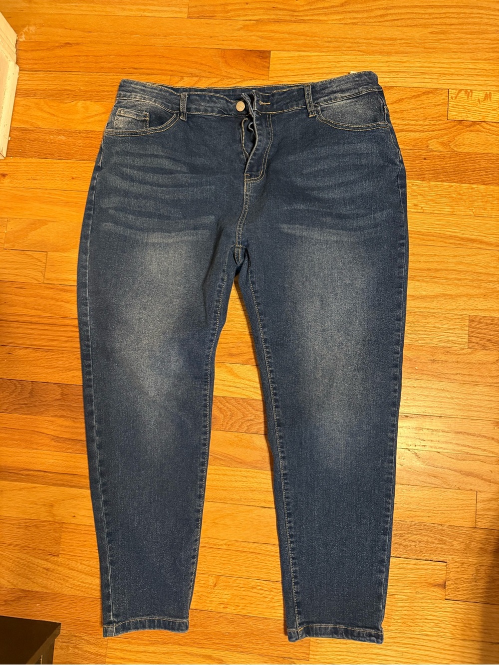 Mid Rise Slim Fit Jeans in Dark Blue Wash Womens size 18 3XL